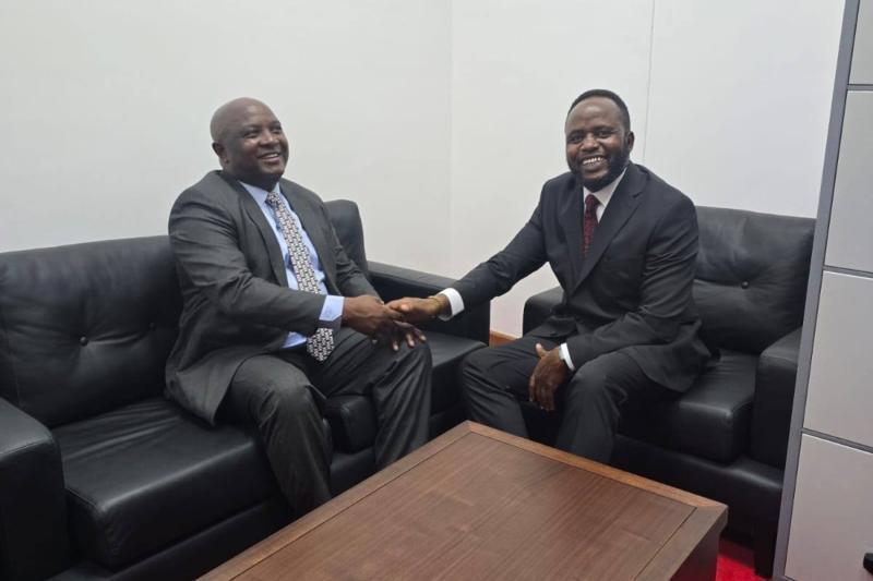 File image of Godfrey Osotsi with Trans Nzoia Governor George Natembeya.